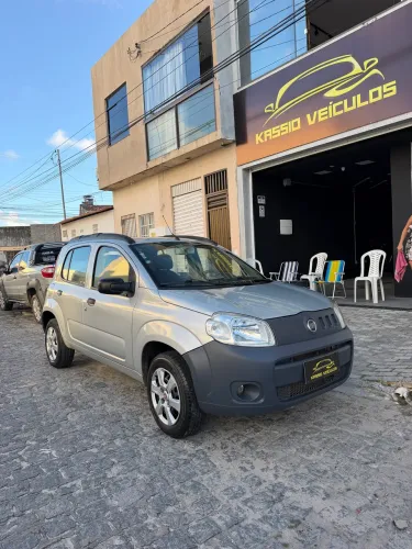 Fiat Uno WAY Celeb. 1.0 EVO Fire Flex 8V 5P 2011
