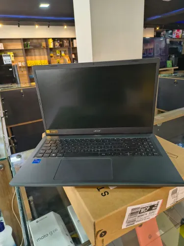 NOTEBOOK ACER CORE I7 - LOJA