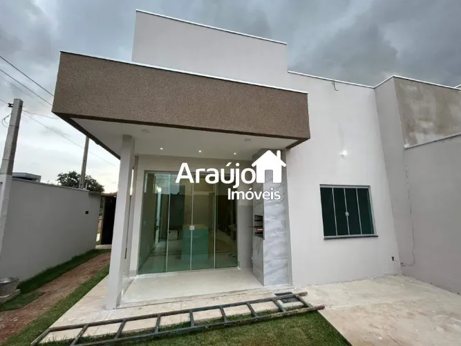 Casa à venda Esquina na 1503 Sul, Palmas/TO, 03 quartos (01 suíte)