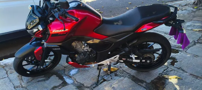 Fazer Fz15