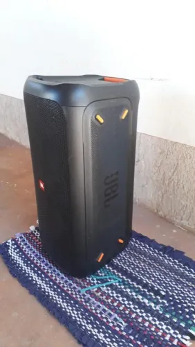 caixa jbl partybox 100