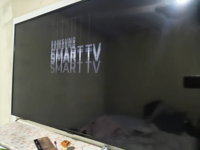 Tv smart Samsung 50 polegadas com display queimado