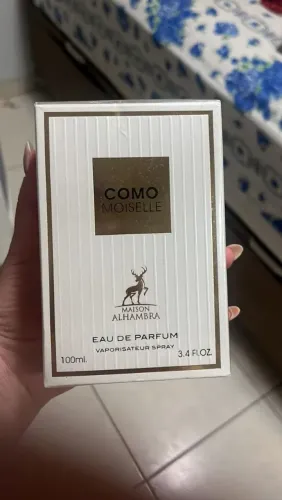Vendo perfume na caixa novo sem uso 