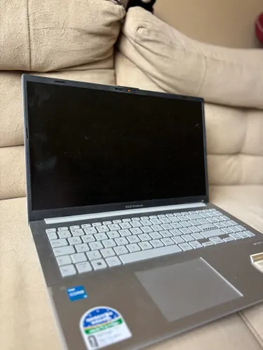 Notebook ASUS Vivobook Go 15, Intel Core i3 N305, 4GB, 128GB SSD
