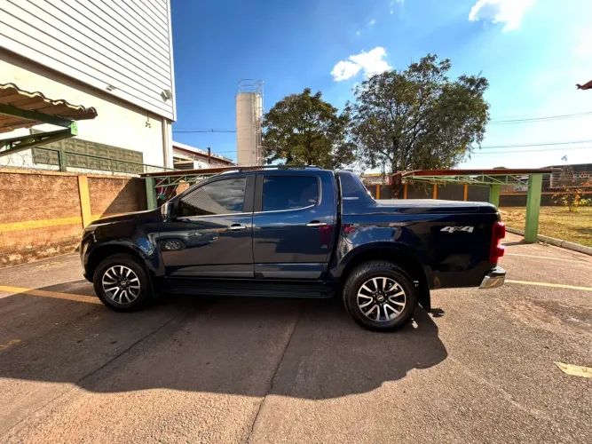 Chevrolet S10 P-up H.country 2.8 4X4 CD Dies.aut. 2017