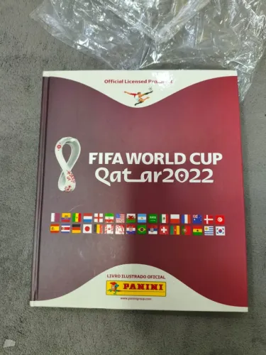 Álbum completo capa dura copa 2022