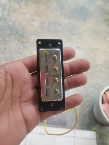 Captador contrabaixo 4 cordas modelo hofner com escudo 