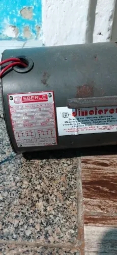 Motor de máquina de costura