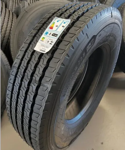 Pneu Michelin novo 275 80 22.5