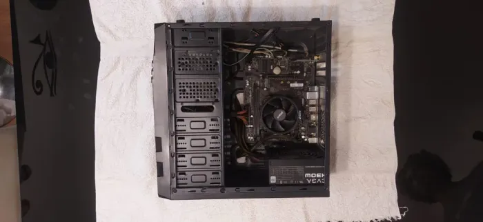 PC Gamer Completo: GTX 1070 8GB + Ryzen 5 2600X + 8GB DDR4 + SSD + Wi-Fi