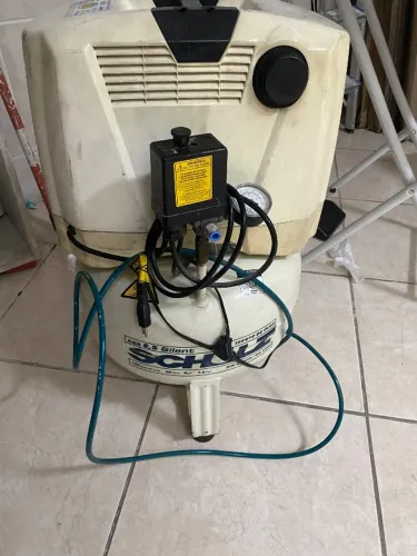 Compressor odontológico silencioso