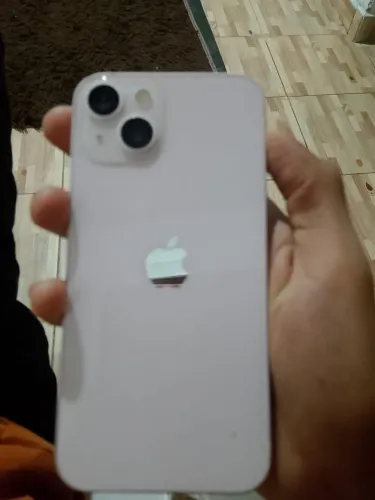 iPhone 13