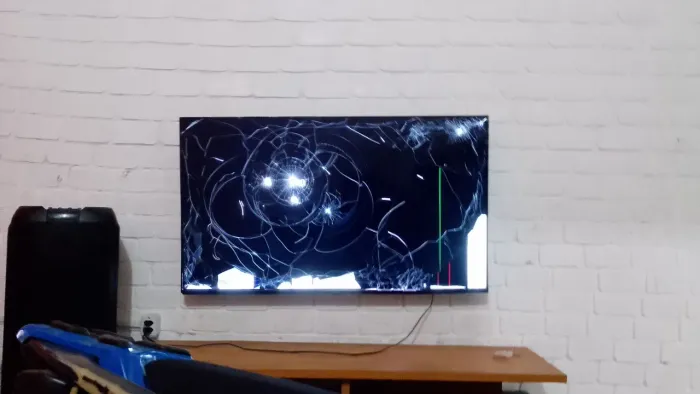 Tv filipis 50 polegadas com tela quebrada