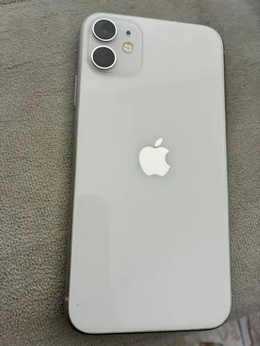 iPhone 11 Branco - Sem Face ID