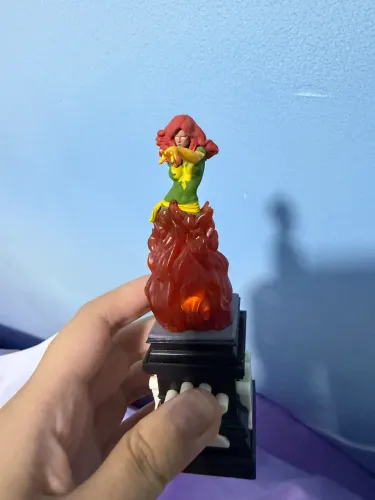 Fênix - Peça de Xadrez Marvel Planeta Deagostini 