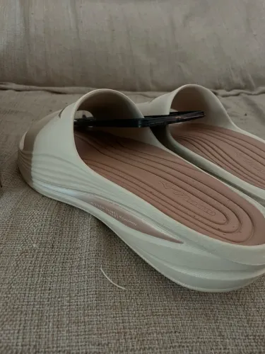 Chinelo / sandália mizuno neo