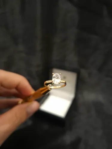 Anel de Noivado Solitário em Ouro 18k