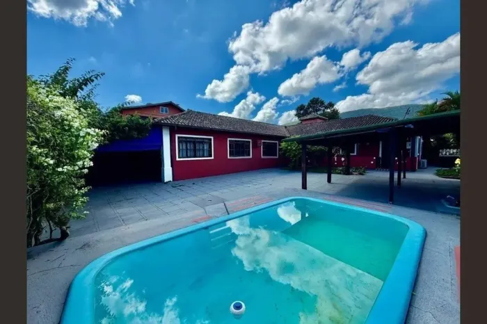 Casa para Locação em Florianópolis / SC no bairro Santo Antônio de Lisboa