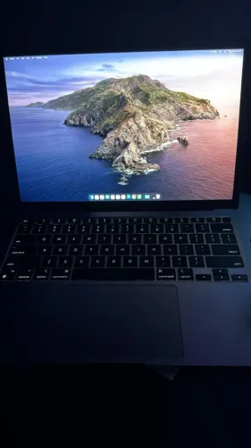 MacBook Air M1 16GB