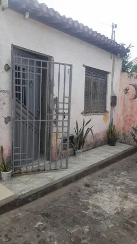 Casa no centro 4x10 