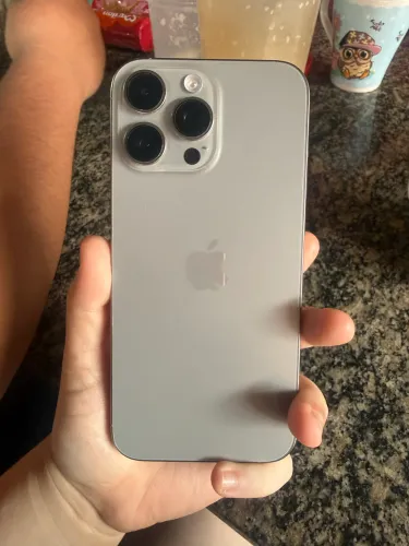 Vendo iPhone 16 pro max 256g