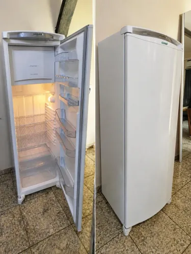 GELADEIRA NOVA