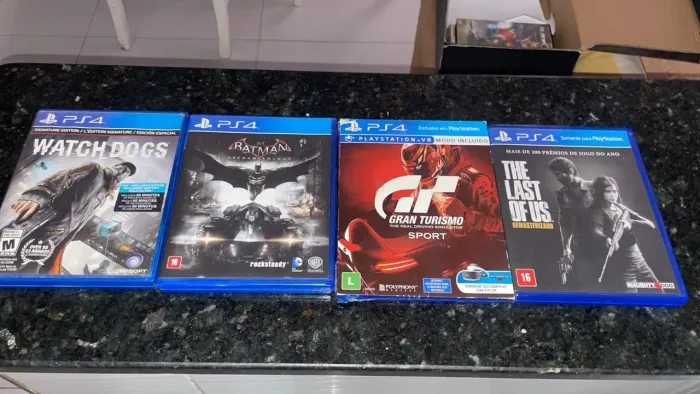 Jogos de PS4 à venda