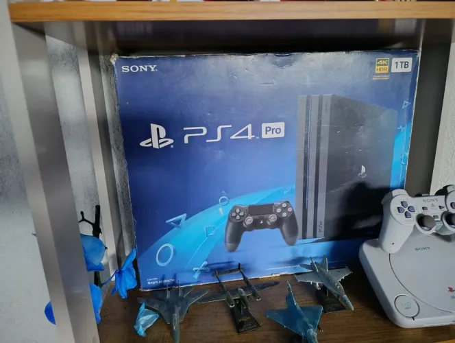 Ps4 Pro 1TB Desbloqueado