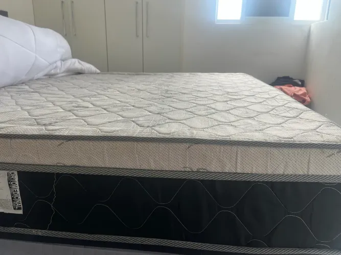 Colchão cama box Queen Oportunidade!!!