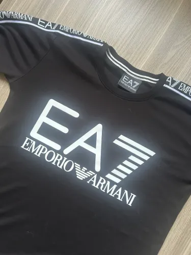 Camiseta Emporio Armani M