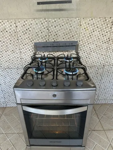 Vendo fogão Brastemp 4 bocas