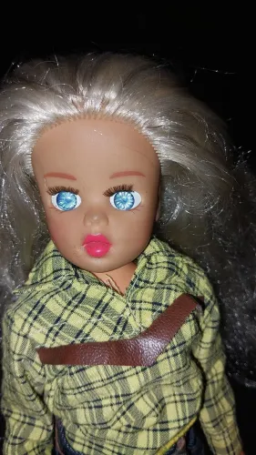 Boneca susi com estilo cawboi 