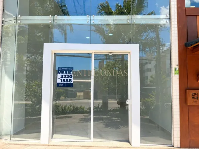 Loja comercial no bairro Trindade, Florianópolis.