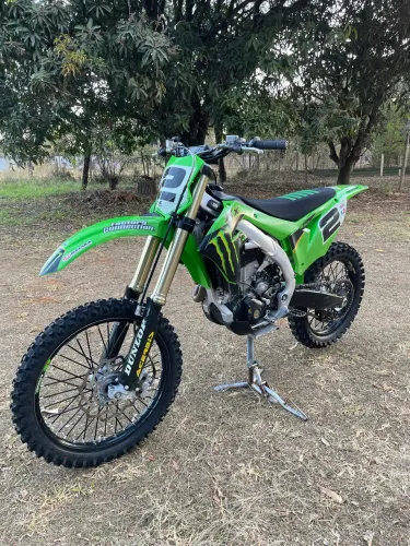 Kawasaki KXF 450 ano 2021 aceito troca 