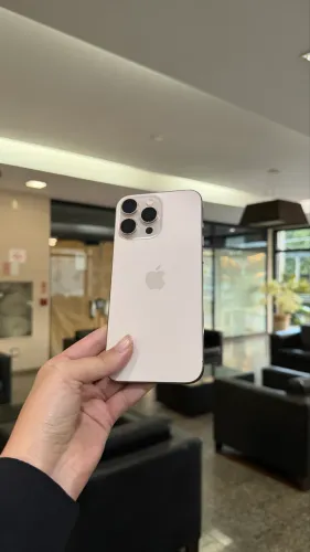 IPHONe 16 PRO MAX DESERT  256 GB APARELHO DISPONÍVEL 