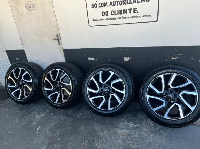Roda aro 20 Discovery esporte 4 pneus novos 5x108
