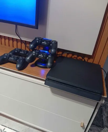 PlayStation 4