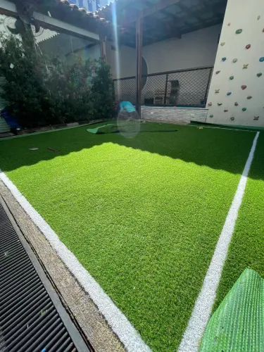 Grama sintética 20mm Soft premium jardins