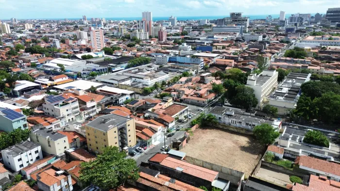 Excelente Oportunidade! Ideal para Investidores . Terreno c/ 40x40 = 1.600m², totalmente m