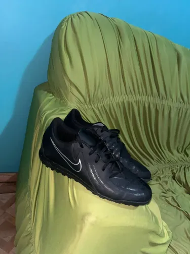 Chuteira society Nike phanton gx 2