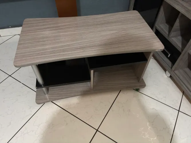 Rack com mesinha de centro 