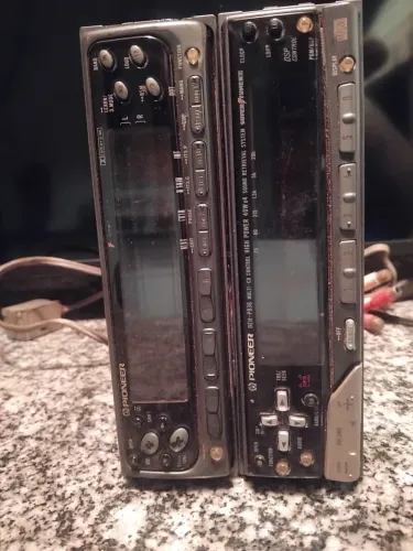 Aparelho pioneer antigo modelo 836 e outro 8450