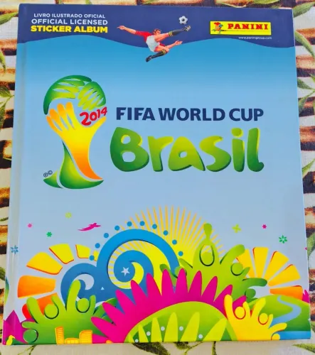 Álbum COPA FIFA 2014 - Capa Dura - Completo
