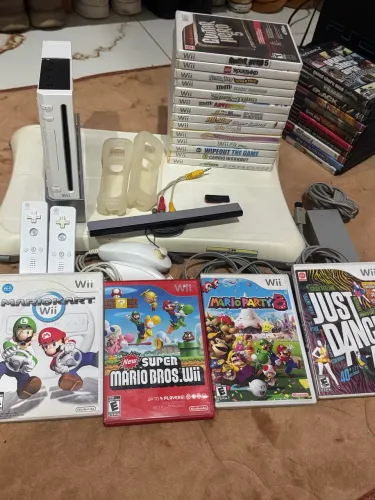 Nintendo Wii completo destravado