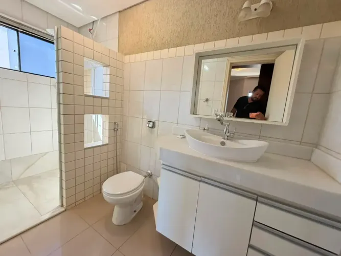 # Oportunidade Jockey Club | Casa Principal + Casa de Apoio Completa /