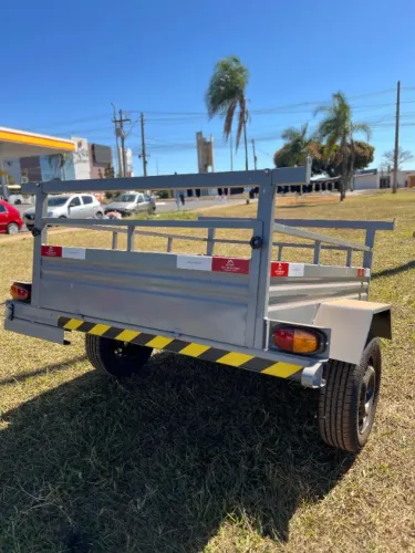 1.50 x 1.20 Cestinha Inclusa | Reboque Novo
