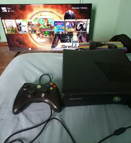 Xbox 360 slim RGH 320 GB 