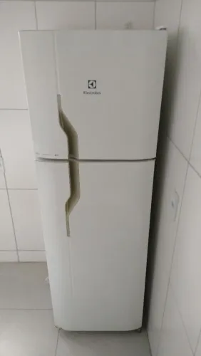 Geladeira Electrolux Frost Free DF35A