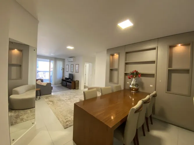 Apartamento para Locação em Florianópolis, JURERE, 2 dormitórios, 2 suítes, 2 banheiros, 2