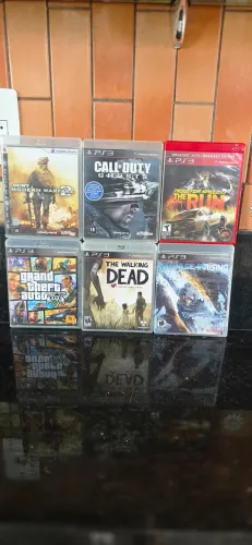 Jogos PS3 Originais - GTA V, Metal Gear, COD, NFS - Aceito troca peças de PC,